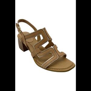 Born Women's Sofia Heeled Sandal Natural - Medium